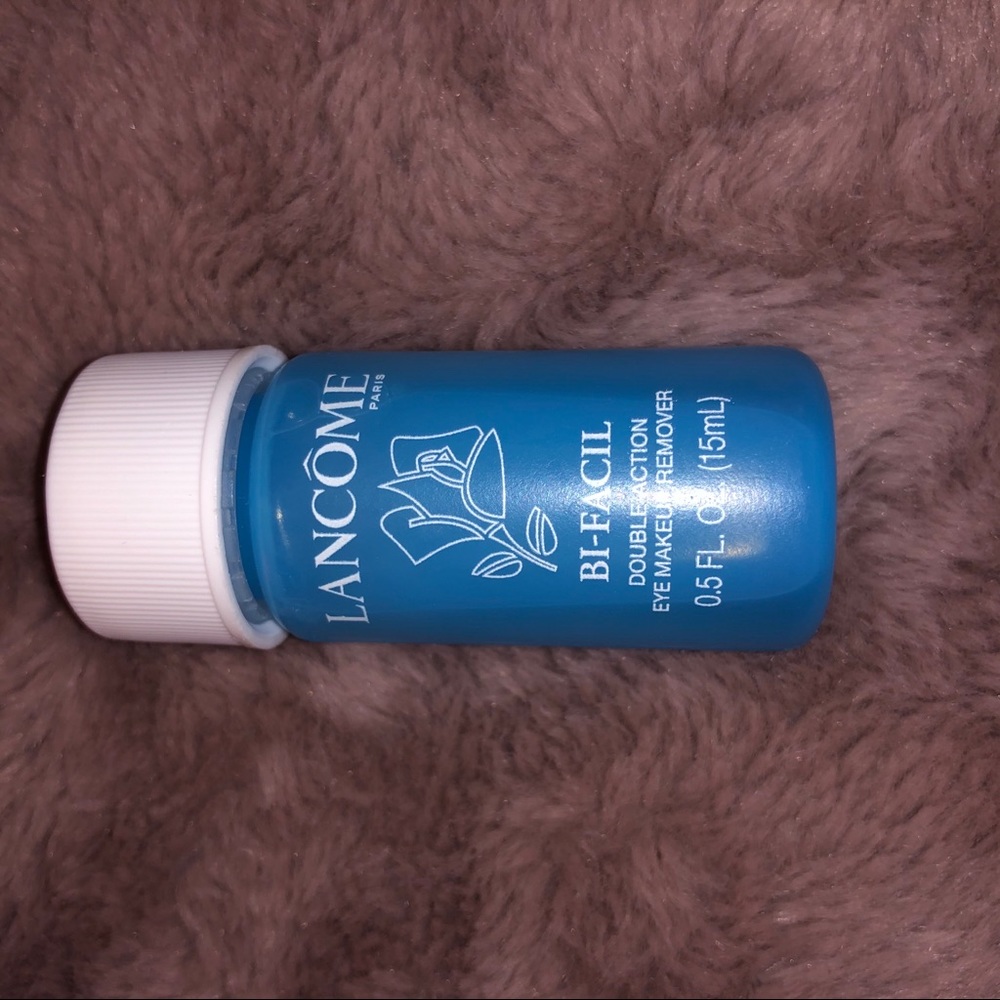 Make up remover